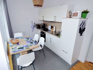 23936958-Ferienwohnung-3-Heiligenhafen-300x225-2