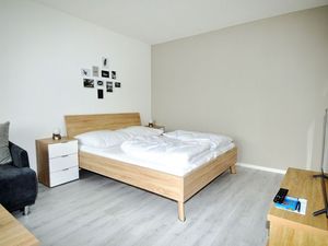 23936964-Ferienwohnung-2-Heiligenhafen-300x225-2