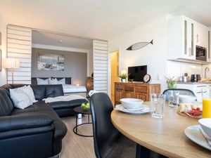 23367777-Ferienwohnung-4-Heiligenhafen-300x225-1