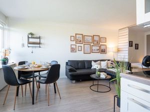 23367777-Ferienwohnung-4-Heiligenhafen-300x225-5