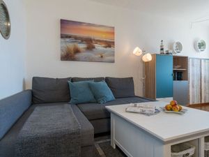 23368707-Ferienwohnung-5-Heiligenhafen-300x225-2