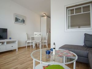 23359357-Ferienwohnung-2-Heiligenhafen-300x225-5