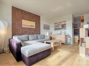 24036650-Ferienwohnung-2-Heiligenhafen-300x225-1