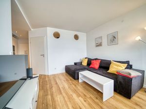 23909416-Ferienwohnung-5-Heiligenhafen-300x225-3