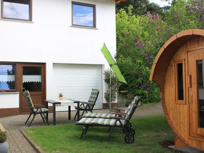 Der Garten lädt zum entspannen ein