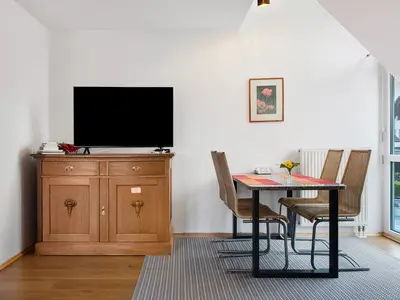 Photo, INSIDE, OUTSIDE