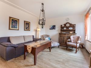 19340939-Ferienwohnung-2-Hellenthal-300x225-1