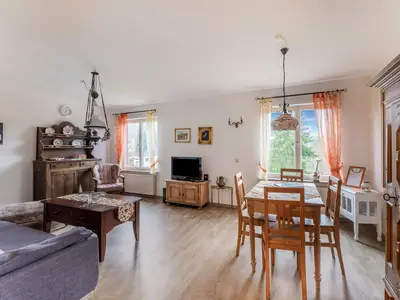 DiningRoom