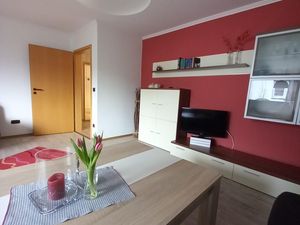 18352301-Ferienwohnung-4-Hemmoor-300x225-2