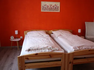 Schlafzimmer mit Einzelbetten
