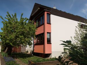 23858601-Ferienwohnung-4-Herbolzheim-300x225-0