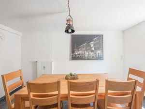 23438353-Ferienwohnung-8-Herbolzheim-300x225-3