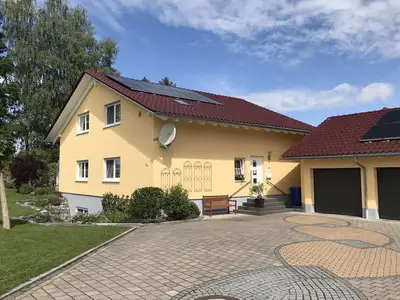 Ferienwohnung für 3 Personen (82 m²) in Hergatz 2/10