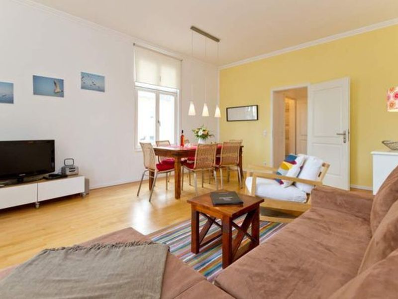 23329989-Ferienwohnung-2-Heringsdorf (Seebad)-800x600-0