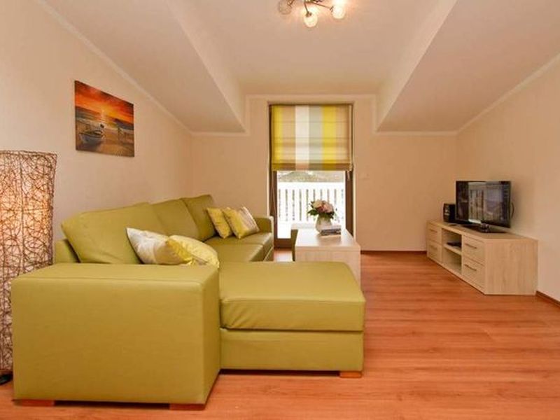 23329841-Ferienwohnung-2-Heringsdorf (Seebad)-800x600-1