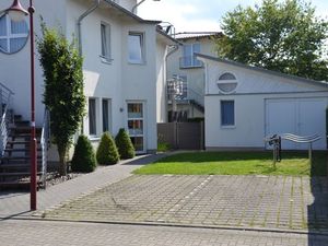 17996075-Ferienwohnung-4-Heringsdorf (Seebad)-300x225-2