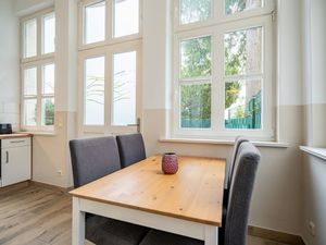 23329722-Ferienwohnung-4-Heringsdorf (Seebad)-300x225-5