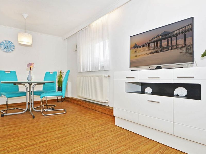 24019371-Ferienwohnung-3-Heringsdorf (Seebad)-800x600-0