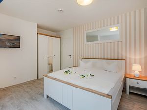 24019426-Ferienwohnung-4-Heringsdorf (Seebad)-300x225-5