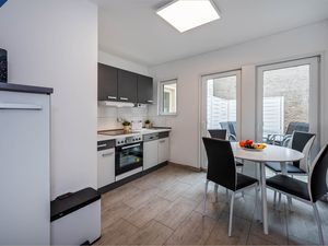 24019512-Ferienwohnung-2-Heringsdorf (Seebad)-300x225-4