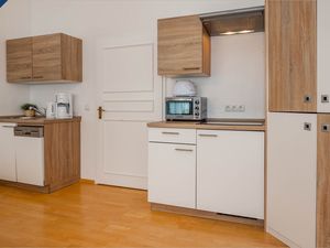 24019518-Ferienwohnung-4-Heringsdorf (Seebad)-300x225-4