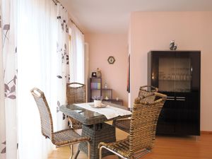 24026569-Ferienwohnung-3-Heringsdorf (Seebad)-300x225-3