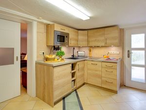 23912897-Ferienwohnung-2-Heringsdorf (Seebad)-300x225-2