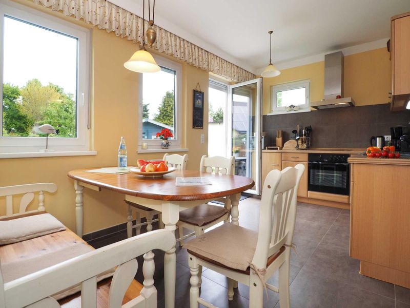 23972257-Ferienwohnung-4-Heringsdorf (Seebad)-800x600-2