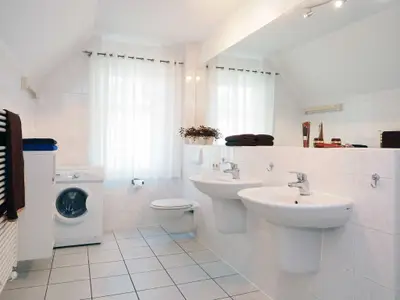 Ferienwohnung für 8 Personen (104 m²) in Heringsdorf (Seebad) 10/10