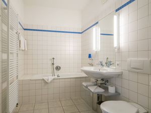 24026547-Ferienwohnung-4-Heringsdorf (Seebad)-300x225-5