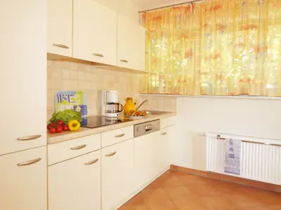 Ferienwohnung für 3 Personen (45 m²) in Heringsdorf (Seebad) 3/8