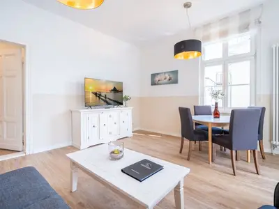 Ferienwohnung für 4 Personen (58 m²) in Heringsdorf (Seebad) 1/10