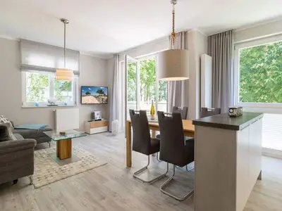 Ferienwohnung für 2 Personen (66 m²) in Heringsdorf (Seebad) 1/10