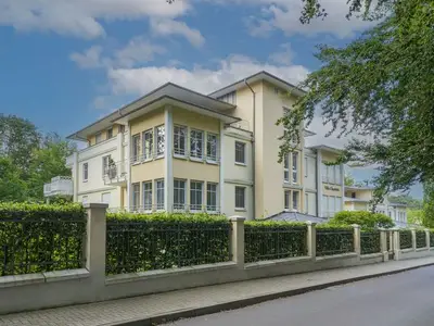 Ferienwohnung für 2 Personen (75 m²) in Heringsdorf (Seebad) 1/10