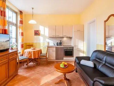 Ferienwohnung für 2 Personen (37 m²) in Heringsdorf (Seebad) 1/10
