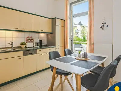 Ferienwohnung für 2 Personen (40 m²) in Heringsdorf (Seebad) 8/10