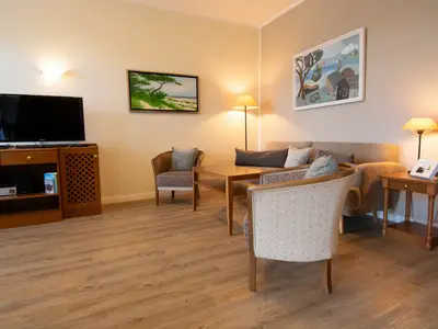 Wohn-Essbereich mit Sitzgelegenheit