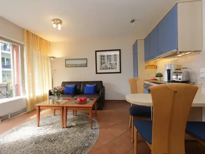 Ferienwohnung für 3 Personen (37 m²) in Heringsdorf (Seebad) 1/10