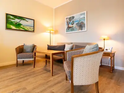 Wohn-Essbereich mit Sitzgelegenheit