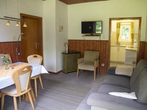 21983781-Ferienwohnung-5-Hermannsburg-300x225-5