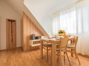 23537833-Ferienwohnung-4-Herrsching am Ammersee-300x225-5