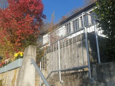 Treppenaufgang außen zum Haus Treppenaufgang außen zum Haus