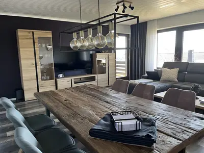 Photo, INSIDE, OUTSIDE