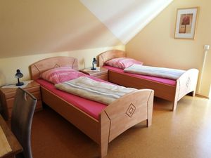 19714931-Ferienwohnung-5-Herxheimweyher-300x225-5