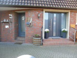 21643351-Ferienwohnung-6-Hesel-300x225-2