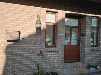 Ferienwohnung für 2 Personen (80 m²) in Hesel 2/10