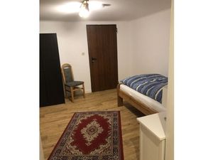 23922755-Ferienwohnung-5-Heupelzen-300x225-3