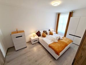 23487615-Ferienwohnung-4-Hévíz-300x225-1