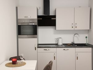 23174103-Ferienwohnung-2-Hilden-300x225-3