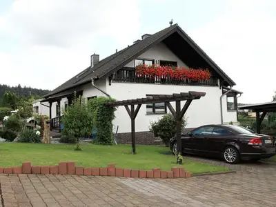 Ferienwohnung für 4 Personen (85 m²) in Hillscheid 1/10